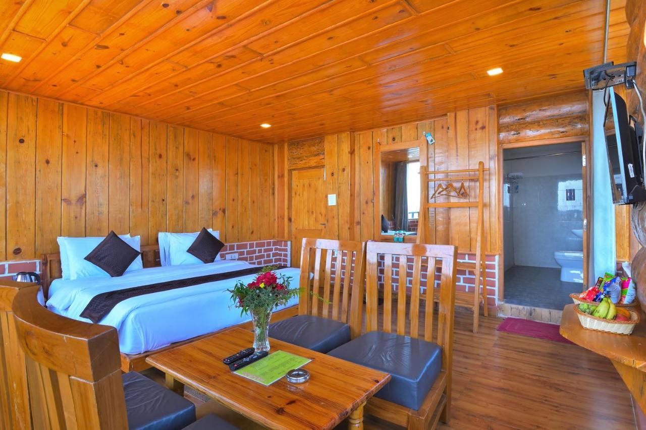 Hotel La Riqueza #mountain View # Near To Kodia Forest Jungle Saafari # 05 Mins From Adventure Activities