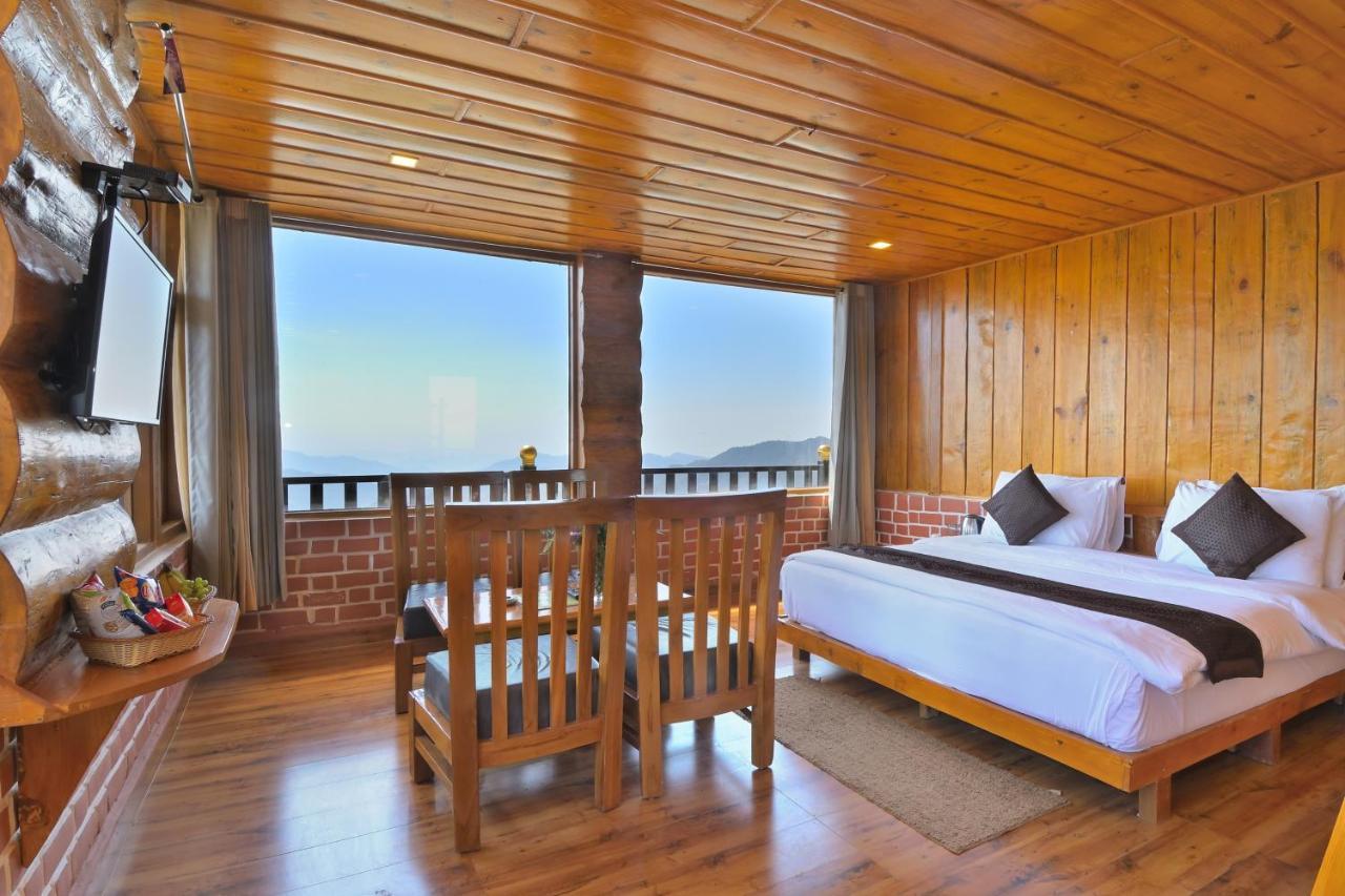 Hotel La Riqueza Kanatal #Mountain View Rooms # Terrace# Big Parking# Awarded Best Hotel# Near To Surkanda Devi & Tehri Dam Kanatal